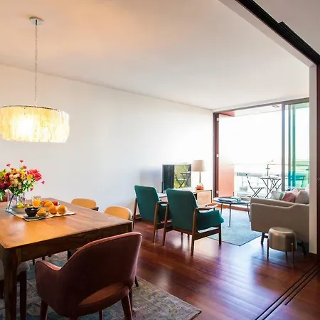 Amazing Tejo River View 2bdr Flat & Free Park! * Lisboa
